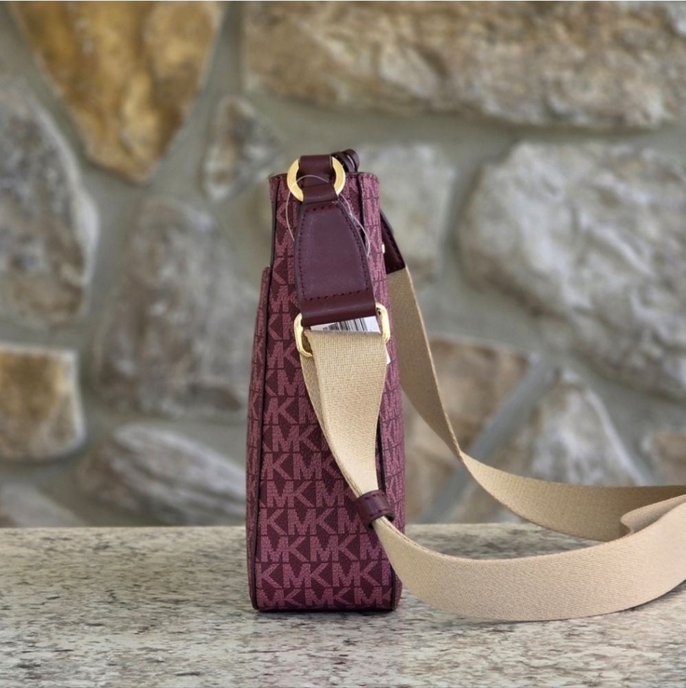 Michael Kors Jet Set Logo Small Crossbody - Picture 2 of 9